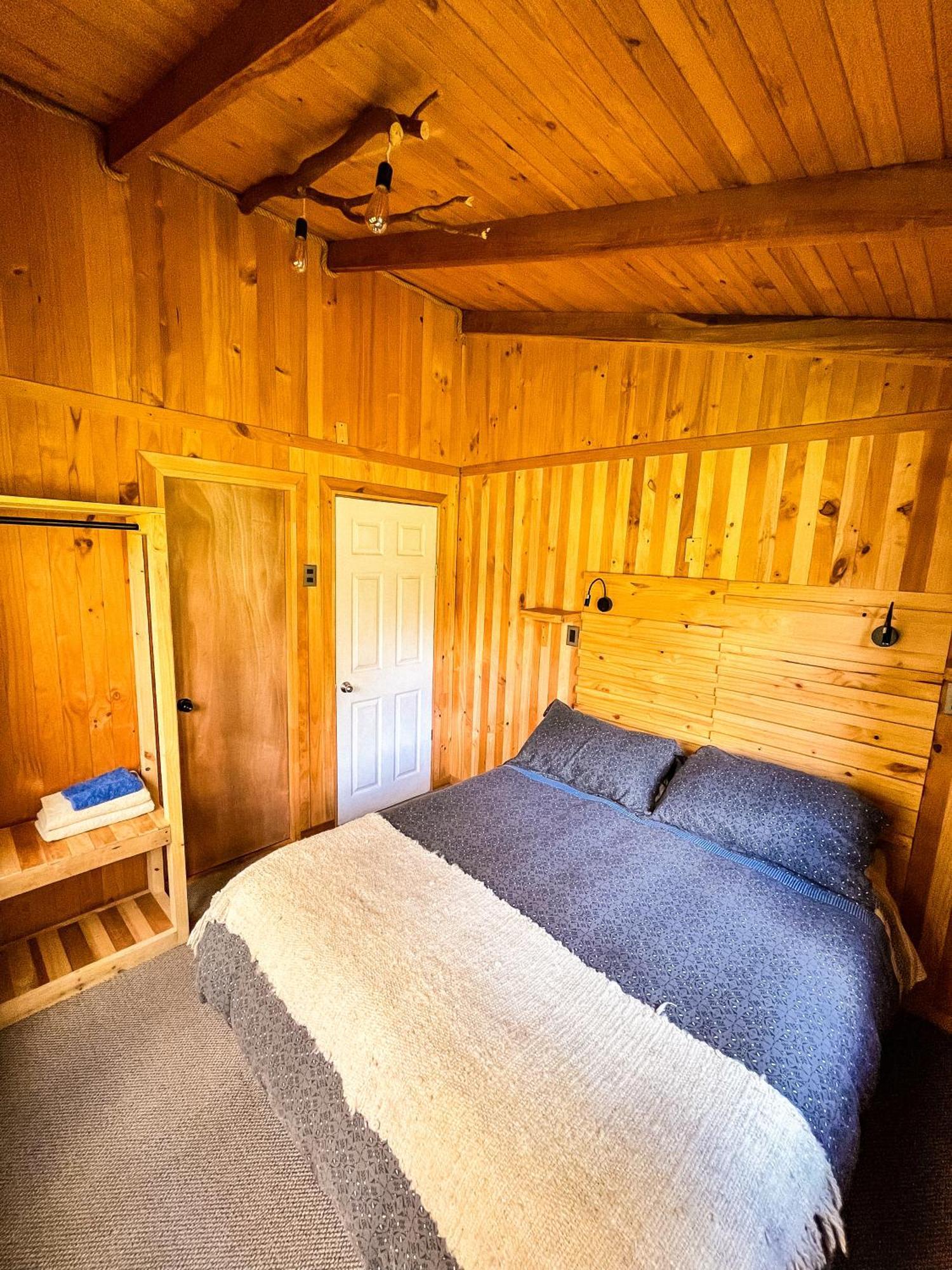 コチャモ Patagonia Nativa Bed & Breakfast エクステリア 写真